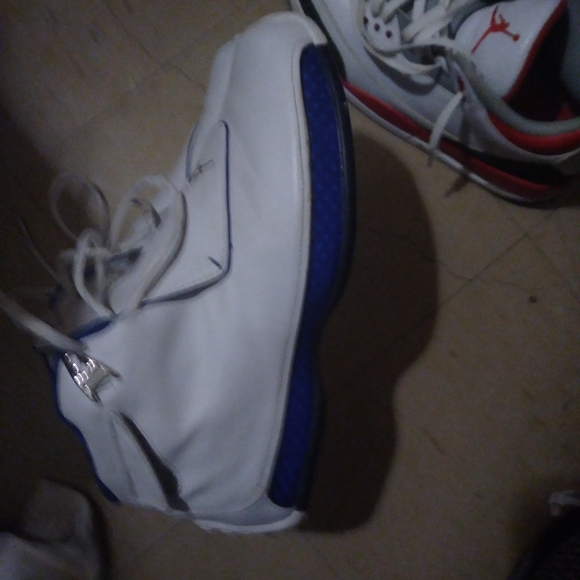 Jordan retro 18 o.g.  and retro 3 fire red - Picture 4 of 4